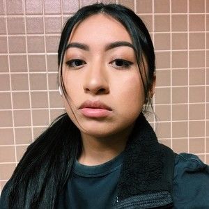 Meet your Posher, Jackelyn